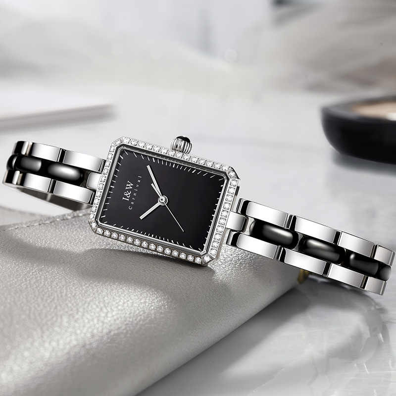 Carnival Brand High-End Series - Luxury Lifestyle Women 评论和价格