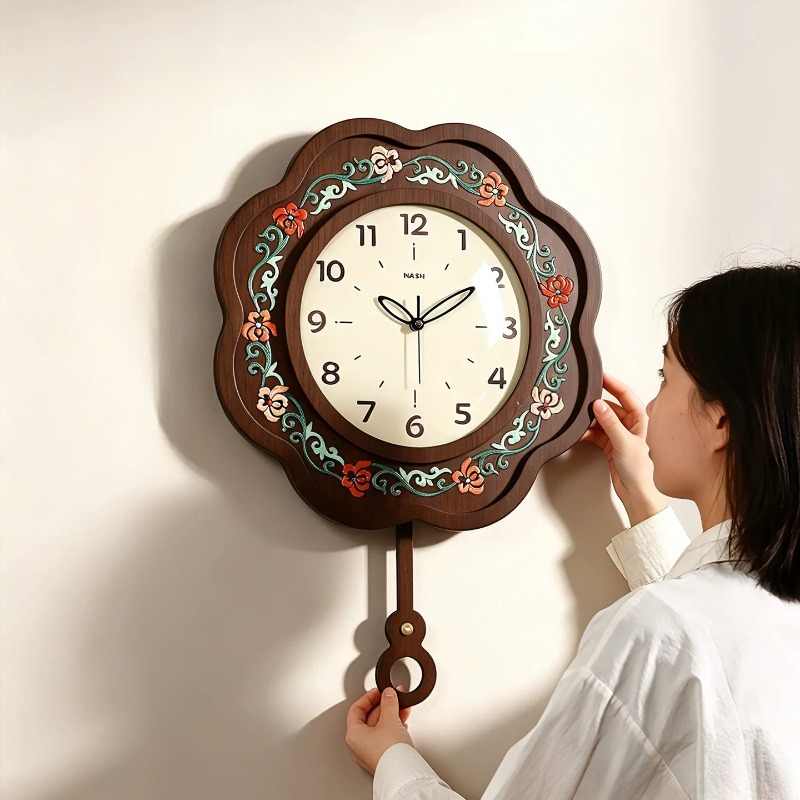 Chinese Style Vintage Wall Clo - Luxury Lifestyle Aesthetics 评论和价格