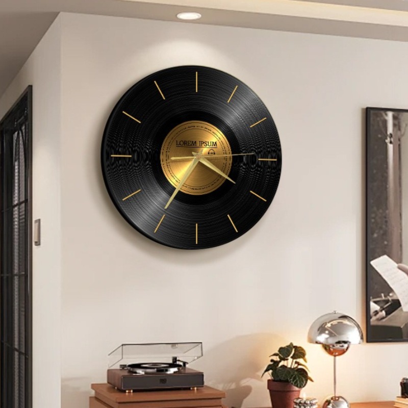Vintage Wall Clock with Light  - Luxury Lifestyle Homes 评论和价格